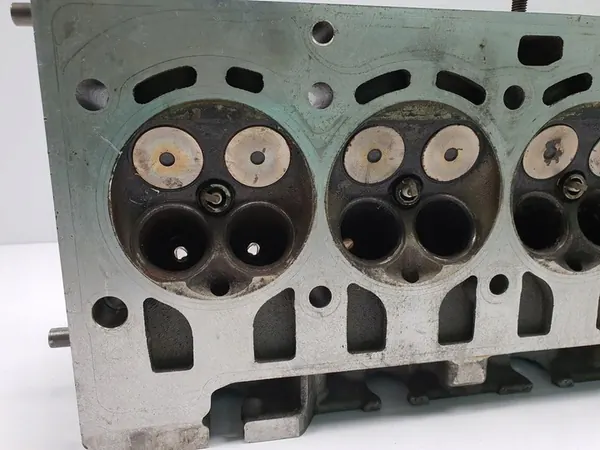 Volkswagen OE 03C103358AB Cabeza de Cilindro image 10