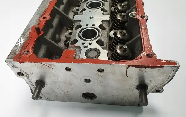 Volkswagen OE 03C103358AB Cabeza de Cilindro image 3