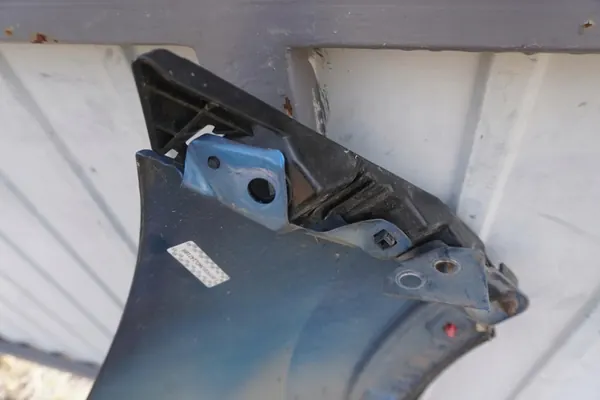 Vänster Skärm KIA SPORTAGE III SL 663113W000 Färg 5B 2012 image 10