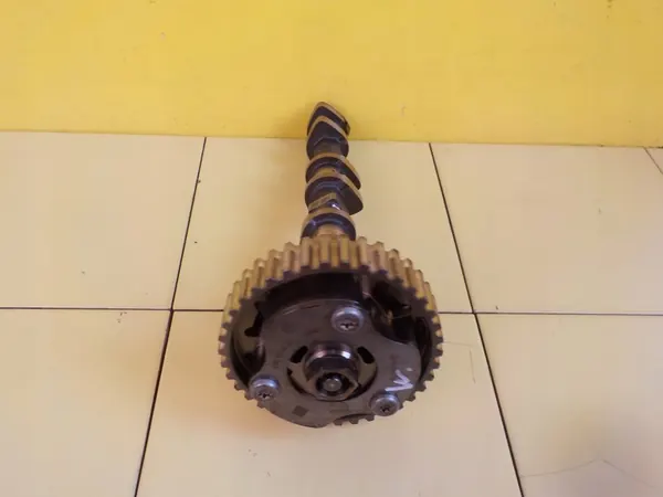 FOCUS MK3 C-MAX 1.0 ECOBOOST Árbol de levas E3BG6C525BA image 2