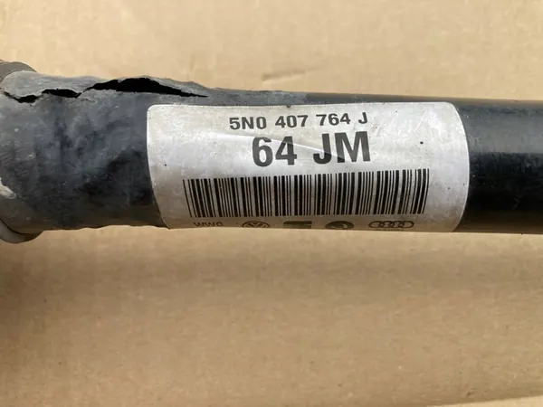 Höger drivaxel VW Tiguan Audi Q3 4x4 image 2