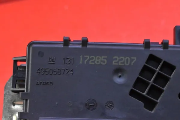 Fecho porta-malas OEM 495058724 para Opel Astra III H image 7