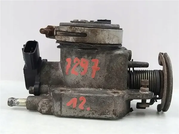 Throttle Body Mazda Premacy I 1999-2005 1.8 E9T06871 image 10