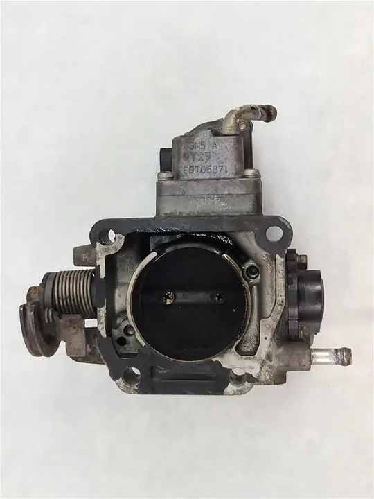 Throttle Body Mazda Premacy I 1999-2005 1.8 E9T06871 image 4