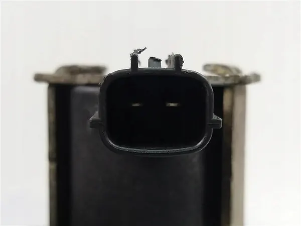 Throttle Body Mazda Premacy I 1999-2005 1.8 E9T06871 image 9