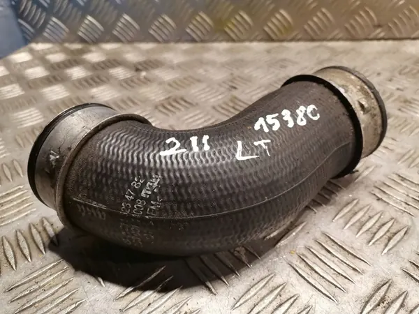 Mercedes-Benz E W211 Intercooler-Schlauch image 3