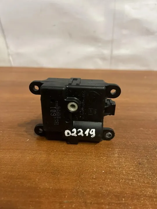 Klep motor OEM D2219 voor Renault Laguna III 2009 image 2