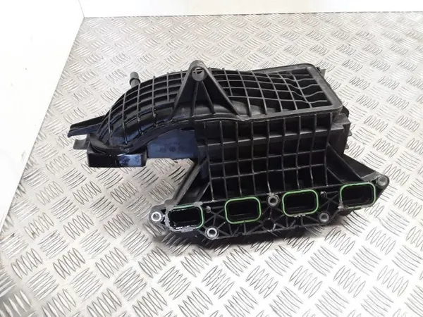 Colector de Admisión VW OEM 03C145749B Passat B7 image 2