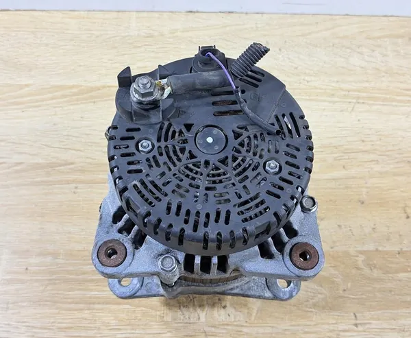 A6 C7 3.0 TDI Vaihtovirtageneraattori 180A image 4