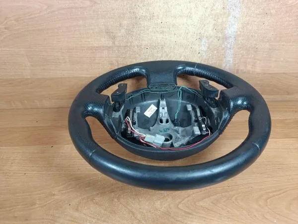 Volante de Couro OEM 8200276081 com Controlo de Cruzeiro image 4