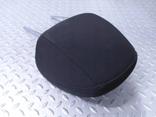 Främre huvudstöd höger OEM 887003Z050V2F Hyundai i40 image 4
