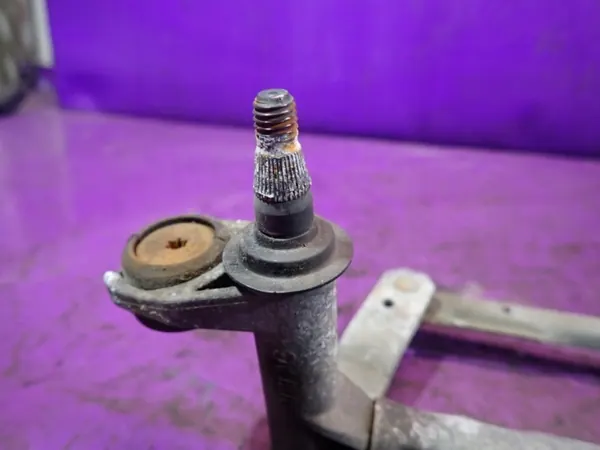 Skoda Octavia II vindrutemotor OEM 1Z1955023E image 3