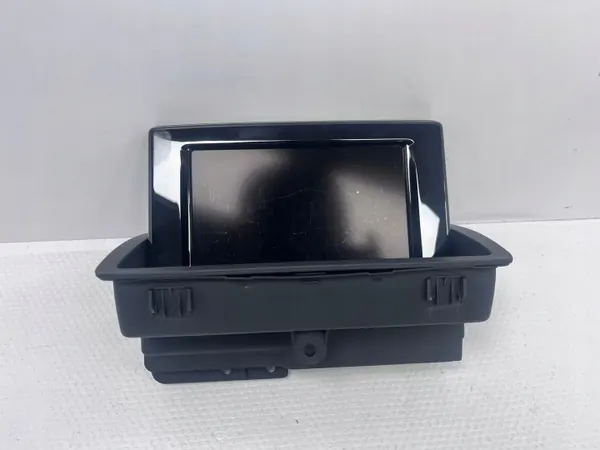 Écran de navigation OEM T814 pour Audi Q3 8U - Occasion image 2