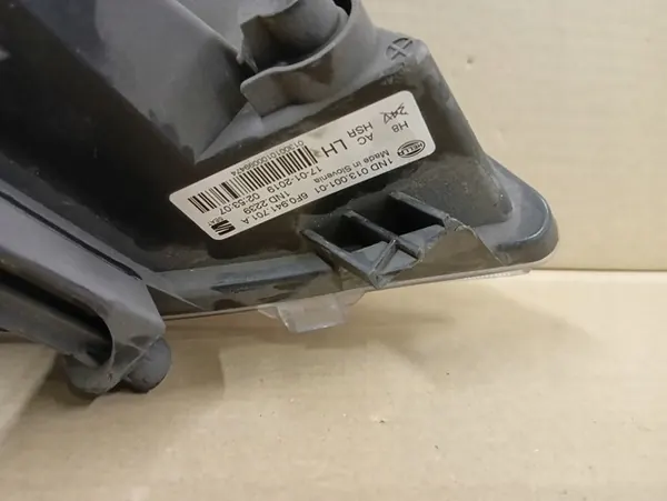 Farol Halógeno Esquerdo Dianteiro SEAT IBIZA V 5 6F 17- image 3