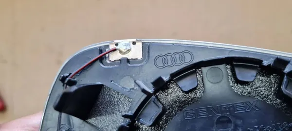Vidro espelho esquerdo Audi A4 B9 OEM 8W0857535G image 10