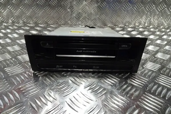 Lecteur de navigation Audi A5 8T OEM 8R203566B image 2