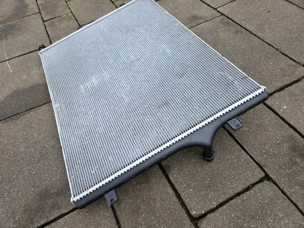 MERCEDES W206 W223 GLC X254 Waterkoeler A0995009100 image 10