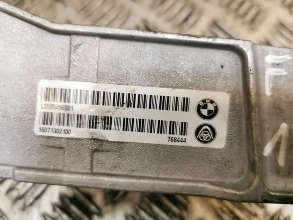 Peça direção BMW OEM 768444 - Usado image 3