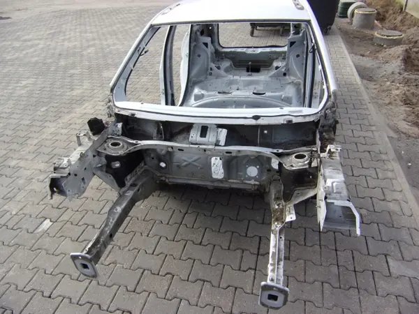 Jeep Cherokee KL vasen etupään paneeli OEM ACM10099 image 3