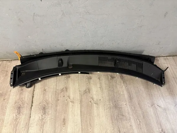 OEM 55708-0D520 Övre plastskärmpanel image 2