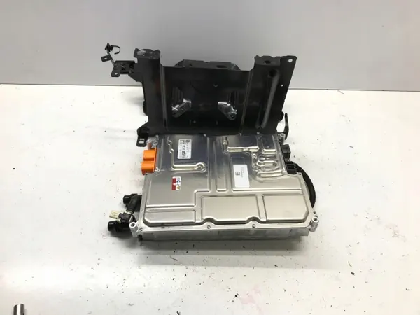 OEM 1EA915692N Muunnin Skoda Elroq 50:lle image 7