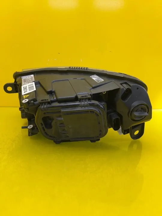 AUDI A6 C6 BI-XENON LED RECHTS 4F0941004DH image 4