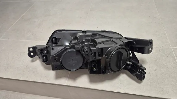 CITROEN C4 GRAND PICASSO FARO IZQUIERDO XENON image 2