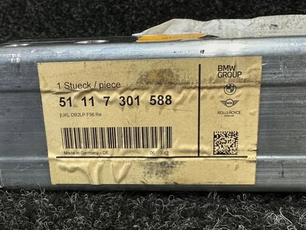 OEM 51117301588 Bumperdemper voor rechts image 4