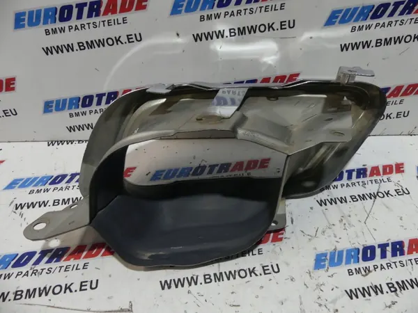 BMW OEM 8074190 5A5C8E8 Punta de Tubo de Escape Derecha image 6
