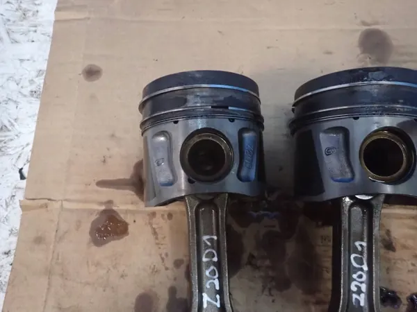 Piston avec Bielle d'OEM Chevrolet Orlando 2.0 VCDI image 3