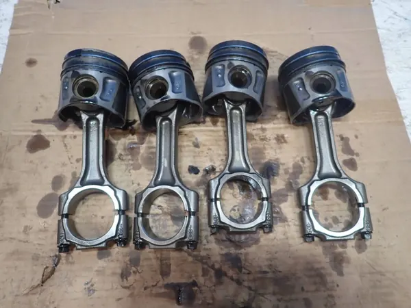 Piston avec Bielle d'OEM Chevrolet Orlando 2.0 VCDI image 7