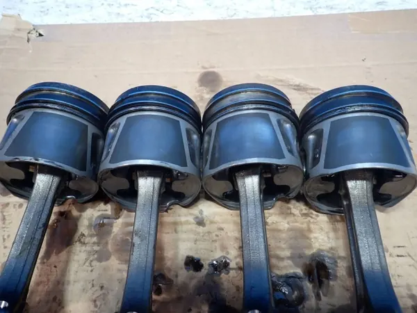 Piston avec Bielle d'OEM Chevrolet Orlando 2.0 VCDI image 8
