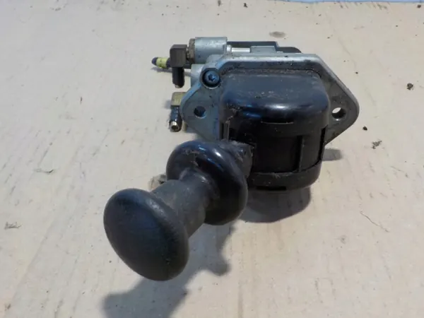 Frein à main OEM 9617230280 pour Mercedes 814D Vario image 3