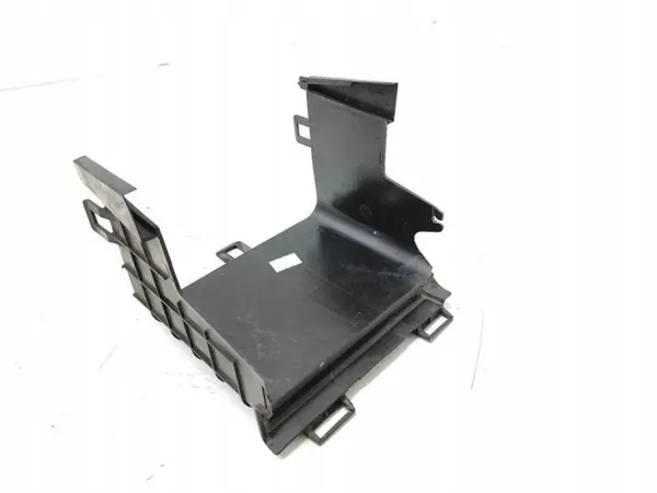 Audi Q3 akkulaatikon kansi OEM 3C0915336A - Käytetty image 4