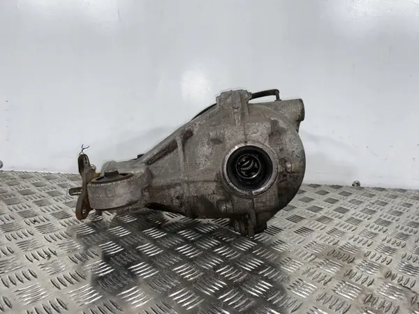 Infiniti Q50 Hinterachsdifferential OEM X02D - Gebraucht image 2