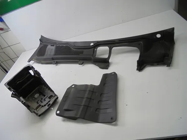 Para-brisa completo OEM 6G92-10757-AF para Range Rover Evoque image 2