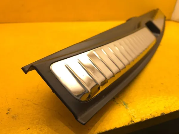 Mercedes-Benz GLE W167 Rear Bumper Cover A1676900200 image 3