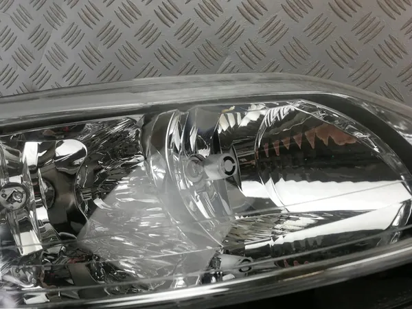 Farol Dianteiro Citroen C4 LA/LC 05- Direito image 2