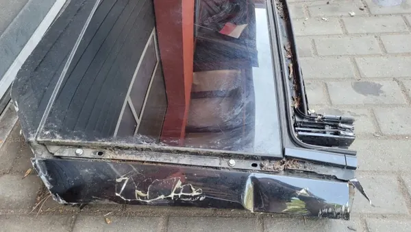 Mercedes W205 Panorama Taka-Kattolasi OEM A2057805500 image 3