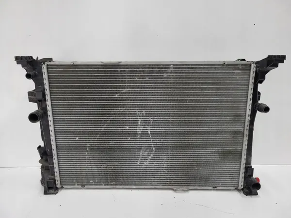 Radiateur d'eau Mercedes OEM A2465001303 Occasion image 2