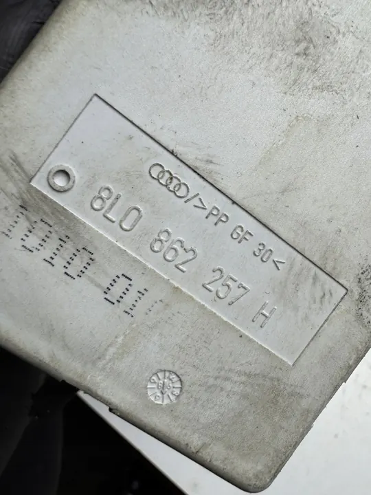 Bomba de travamento central AUDI A3 A4 B5 8L0862257H image 3