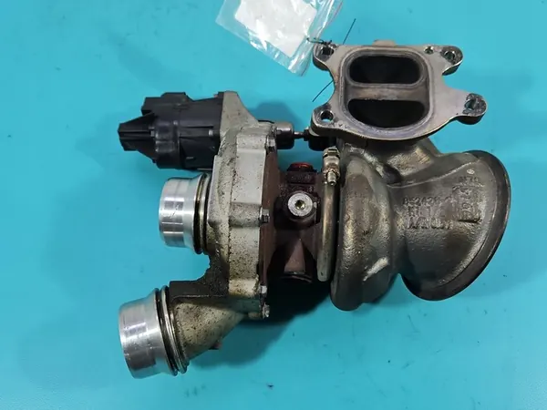 Turbo BMW G20 2.0 T 184CV OEM 852087-8 image 8