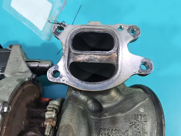 Turbo BMW G20 2.0 T 184CV OEM 852087-8 image 9