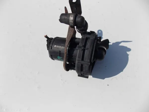 Pompe à air secondaire OEM 7505316 pour Range Rover L322 image 4