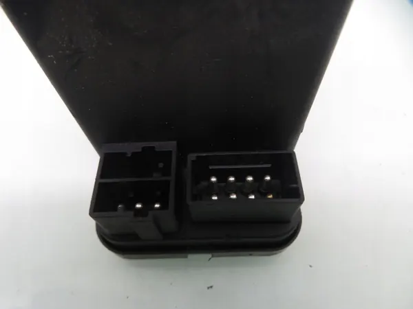 Mercedes W202 central låspump OEM 2028000848 image 5
