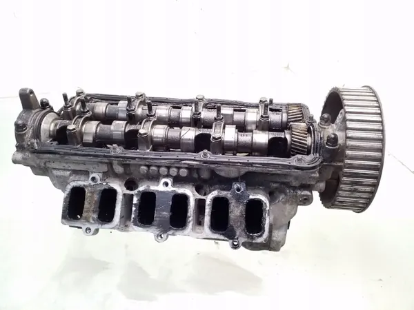 Audi A4 B5 2.5 TDI Cylinderhuvud OEM 059103373D image 2