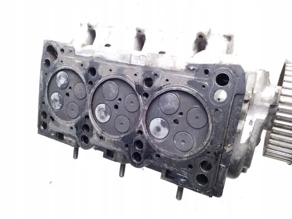Audi A4 B5 2.5 TDI Cylinderhuvud OEM 059103373D image 8
