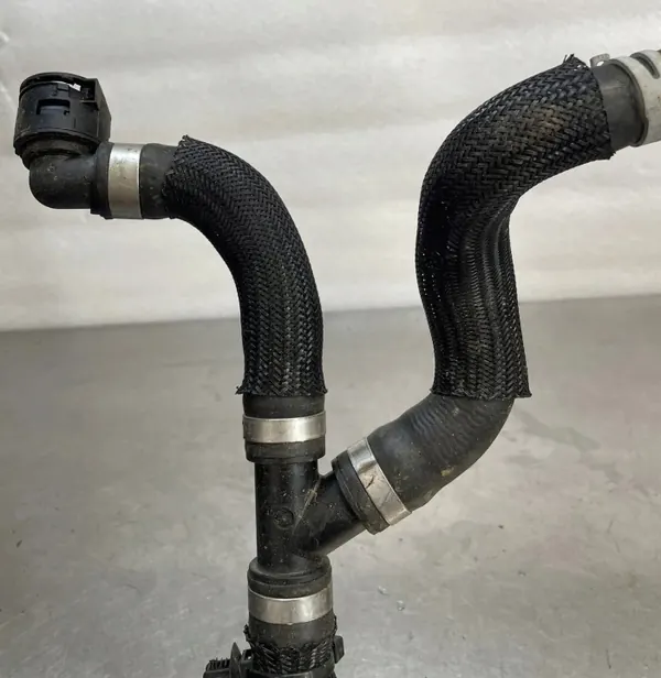 Manguera de agua para Renault Trafic III 2.0 DCI 215017718R image 4