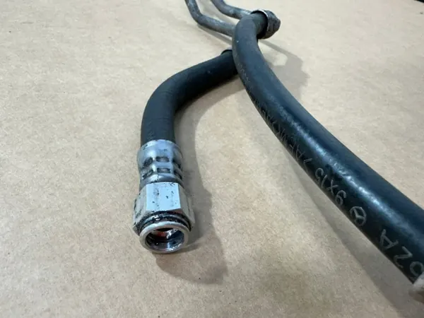 Olieleidingen OEM A2212702196 voor Mercedes CL W216 6.3 AMG image 4