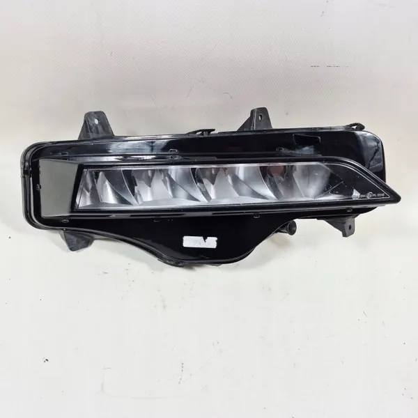Skoda Octavia IV MK4 Halogen DRL LED Höger 5E3941700 image 2